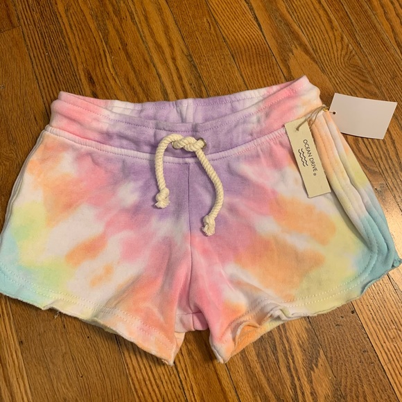 Ocean Drive Pants - NWT TIE DYE SWEAT SHORTS S